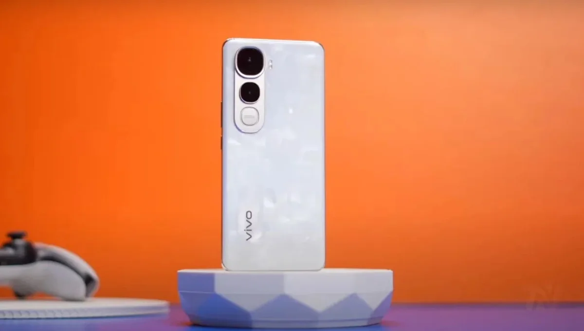 Vivo Y400 Pro: 50MP कैमरा और 90W चार्जिंग के साथ लॉन्च, कीमत जानकर रह जाएंगे हैरान!